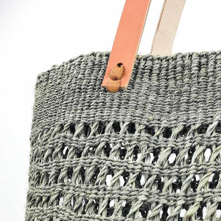 Kiondo Tasche M - Open Weave - Grau