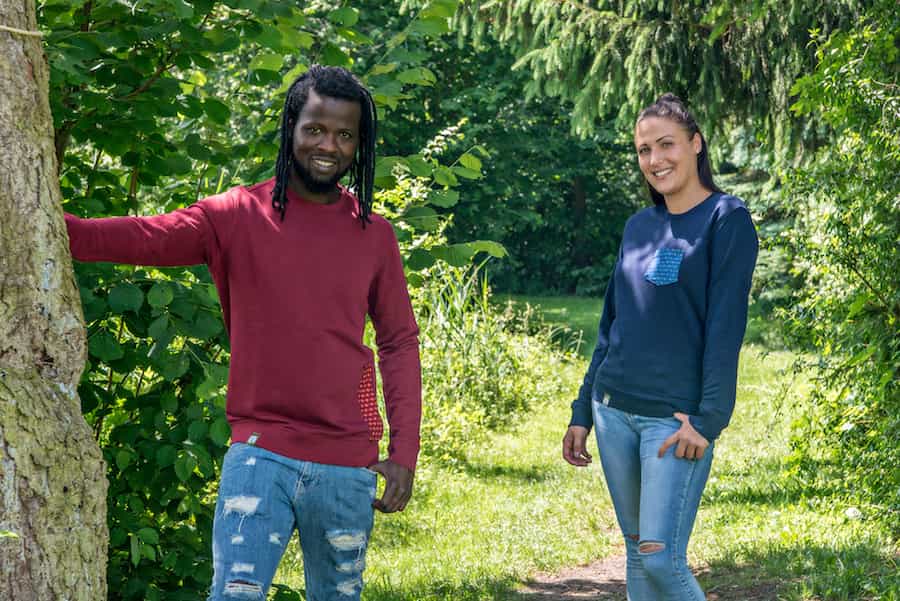 Shwe Shwe Pocket - Unisex - Blau - Organic Sweater Shwe Shwe Pocket - Unisex - Blau - Organic Sweater