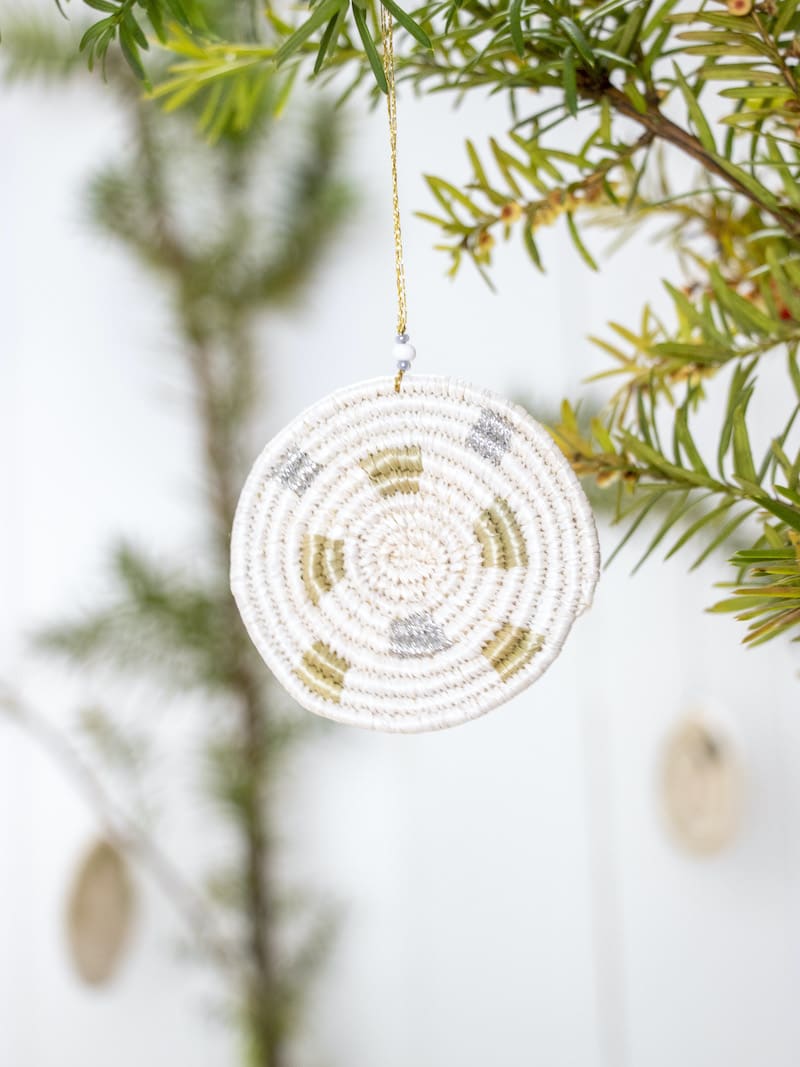 Christbaumschmuck IKIBA - 7cm - Silber Christbaumschmuck IKIBA - 7cm - Silber