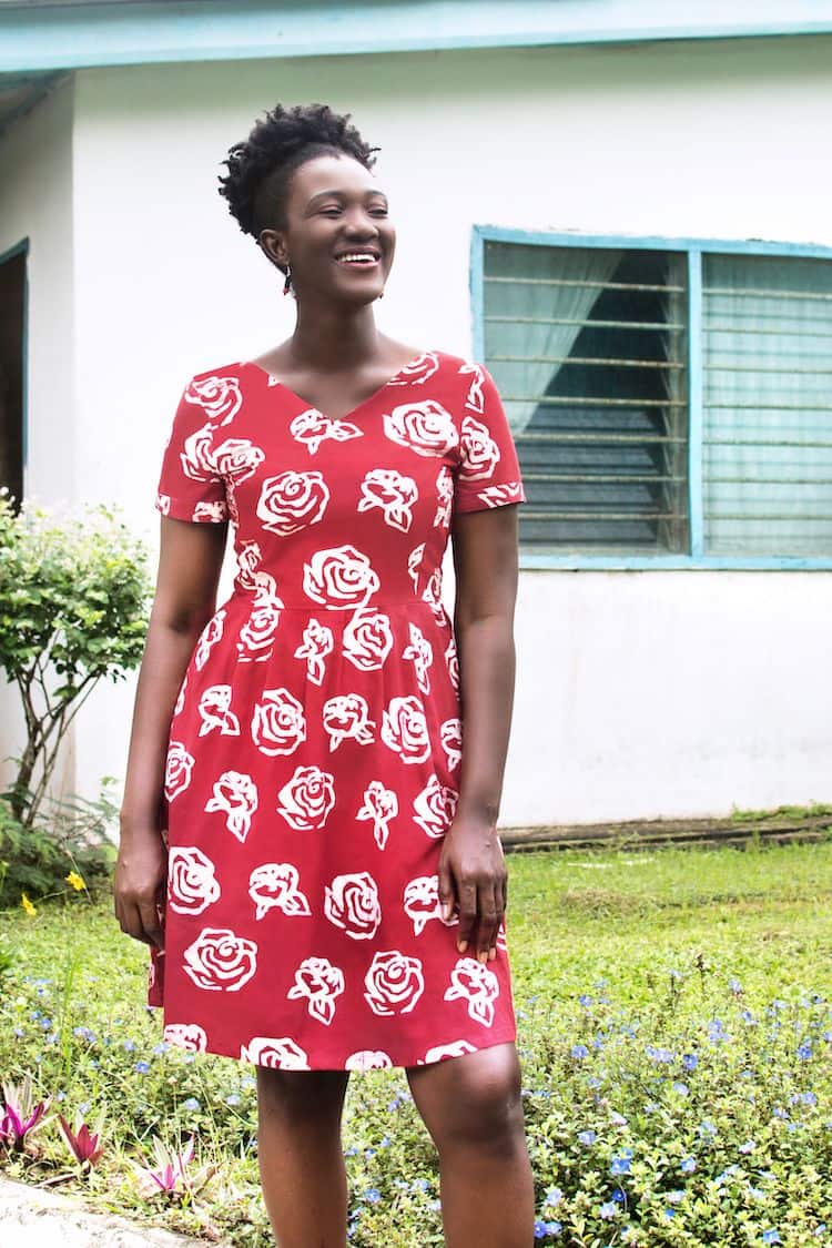 Verona Dress - Roses Red - Rot Verona Dress - Roses Red - Rot