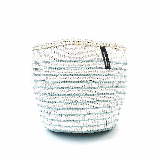 Kiondo Korb S - Thin Stripes - Hellblau Kiondo Korb S - Thin Stripes - Hellblau