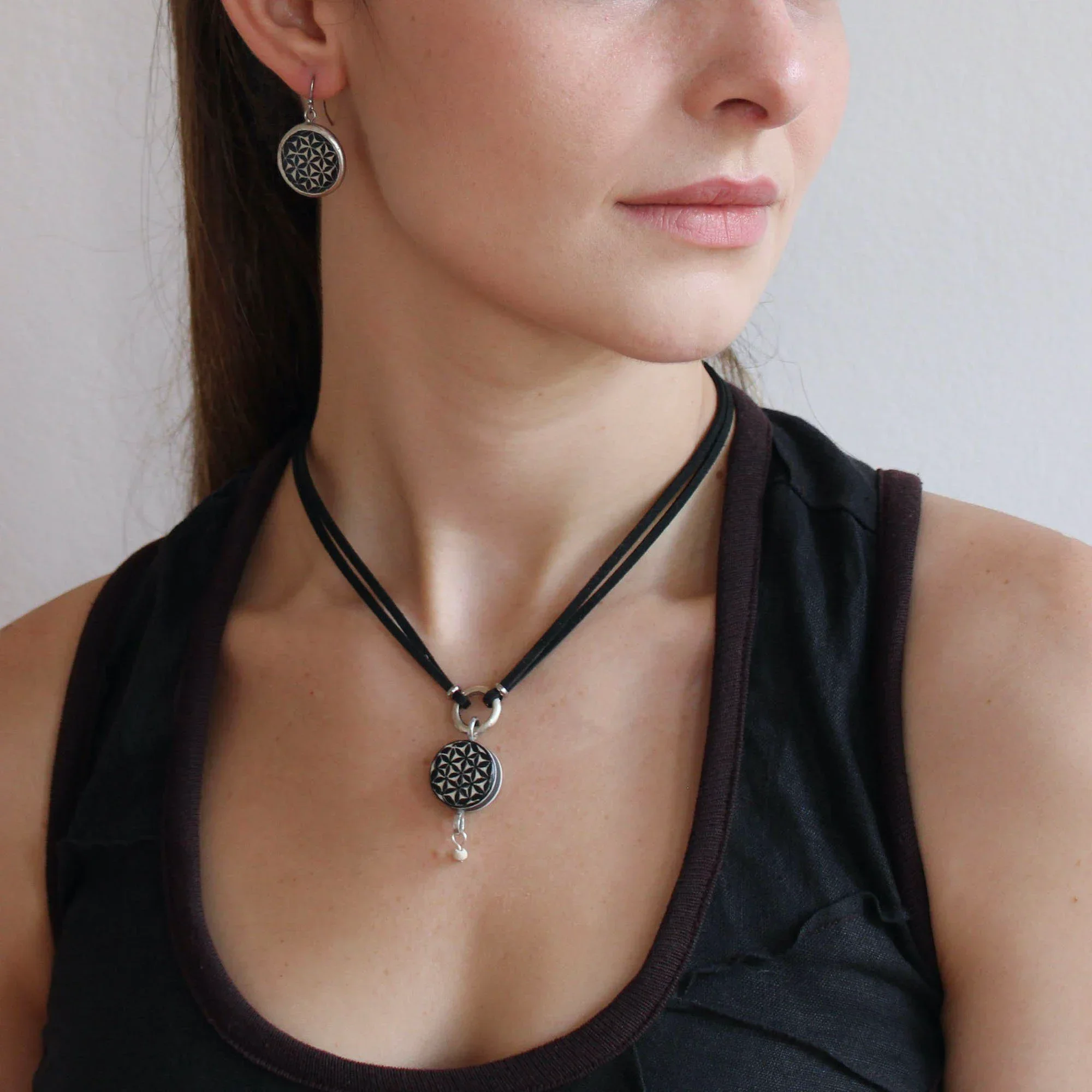 Blume des Lebens - Halskette Unisex - Straußenei Blume des Lebens - Halskette Unisex - Straußenei