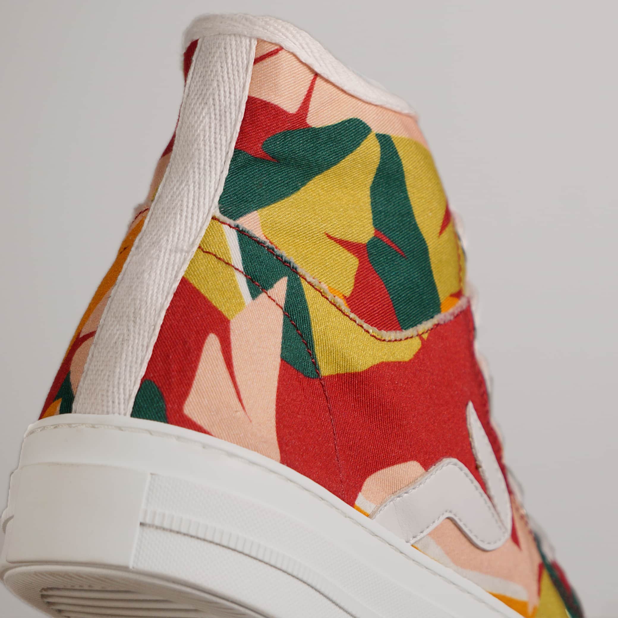 African Fair Trade Sneaker - Atlas Feuilles